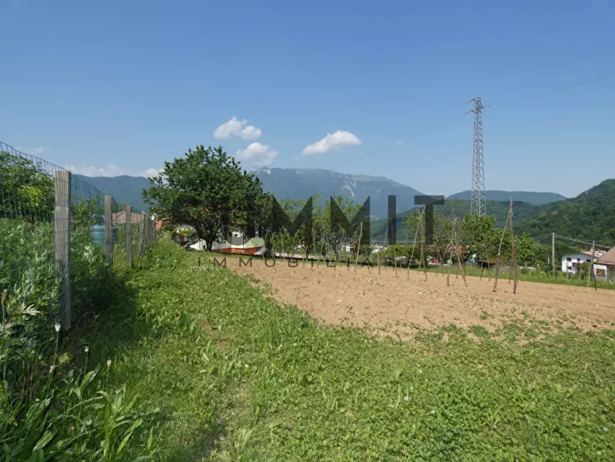 Immagine 5 di Terreno in vendita  a Valli Del Pasubio