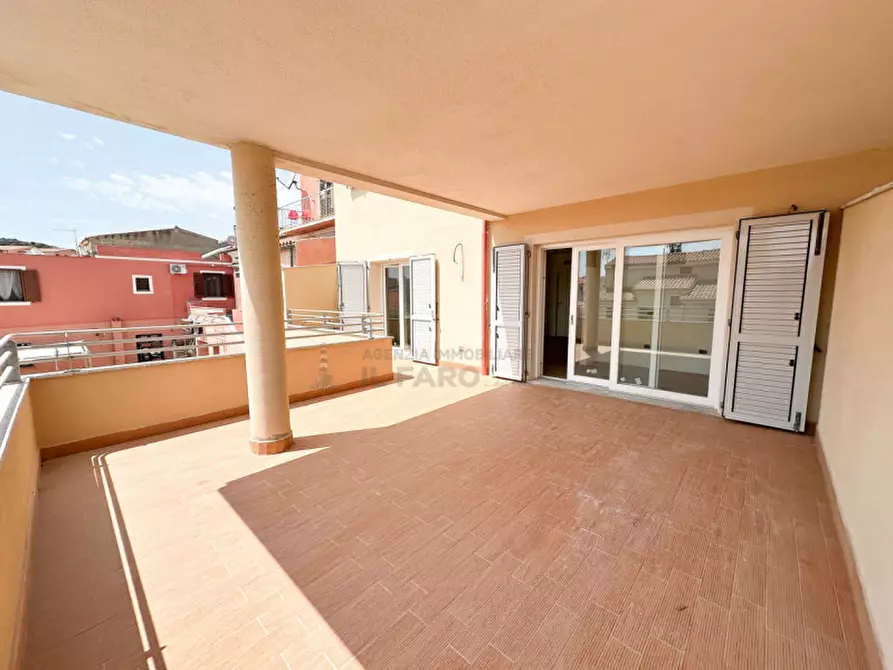 Immagine 3 di Appartamento in vendita  in Via Sant'Agostino a La Maddalena