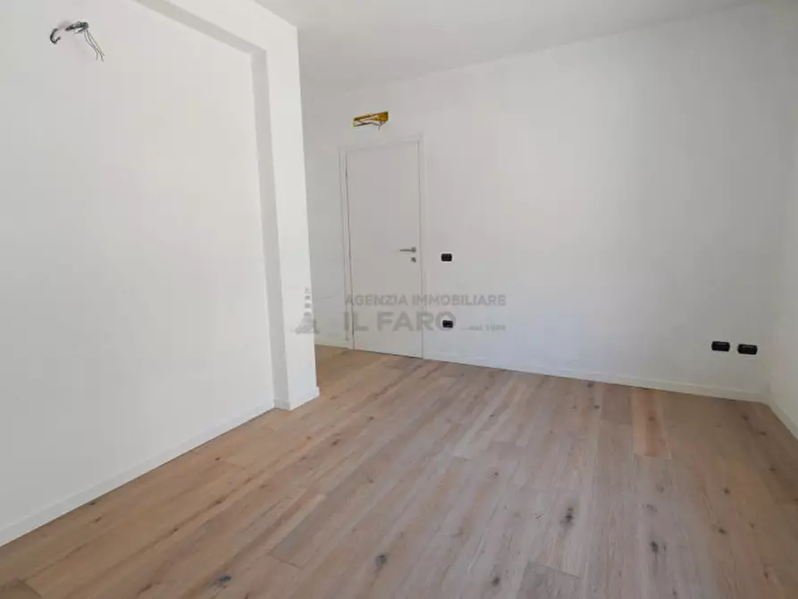 Immagine 16 di Appartamento in vendita  in Via Sant'Agostino a La Maddalena
