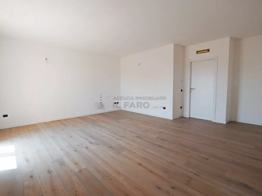 Immagine 20 di Appartamento in vendita  in Via Sant'Agostino a La Maddalena