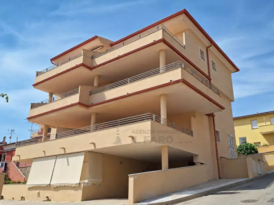 Immagine 21 di Appartamento in vendita  in Via Sant'Agostino a La Maddalena