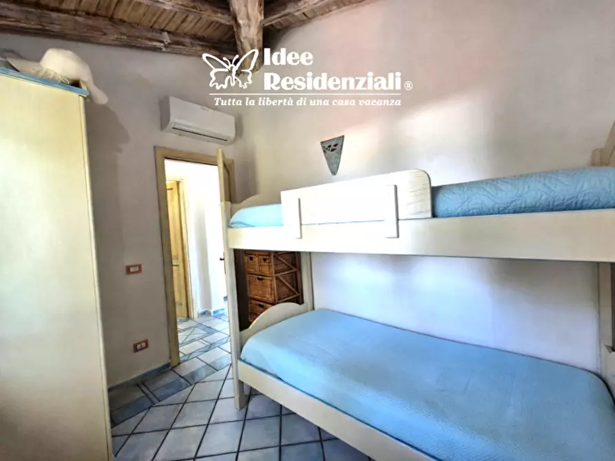 Immagine 11 di Villa in vendita  in Via Mar Nero a Olbia