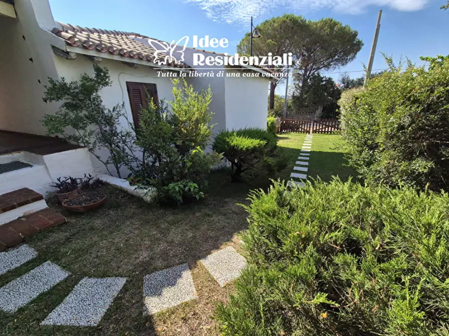 Immagine 13 di Villa in vendita  in Via Mar Nero a Olbia