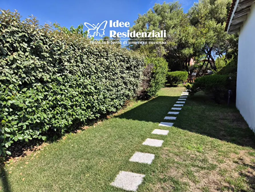 Immagine 14 di Villa in vendita  in Via Mar Nero a Olbia