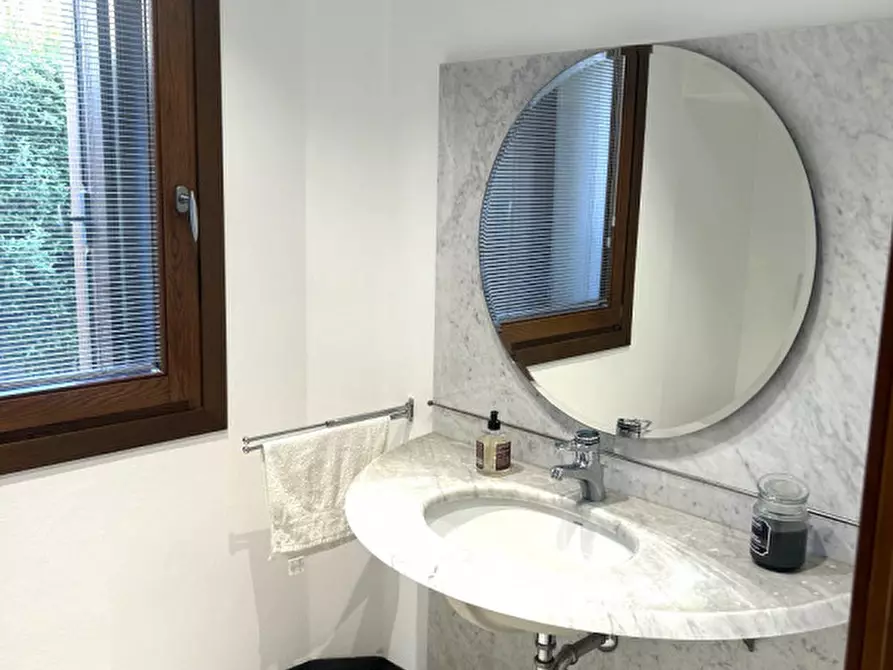 Immagine 17 di Villa in affitto  in via xx settembre a Camisano Vicentino