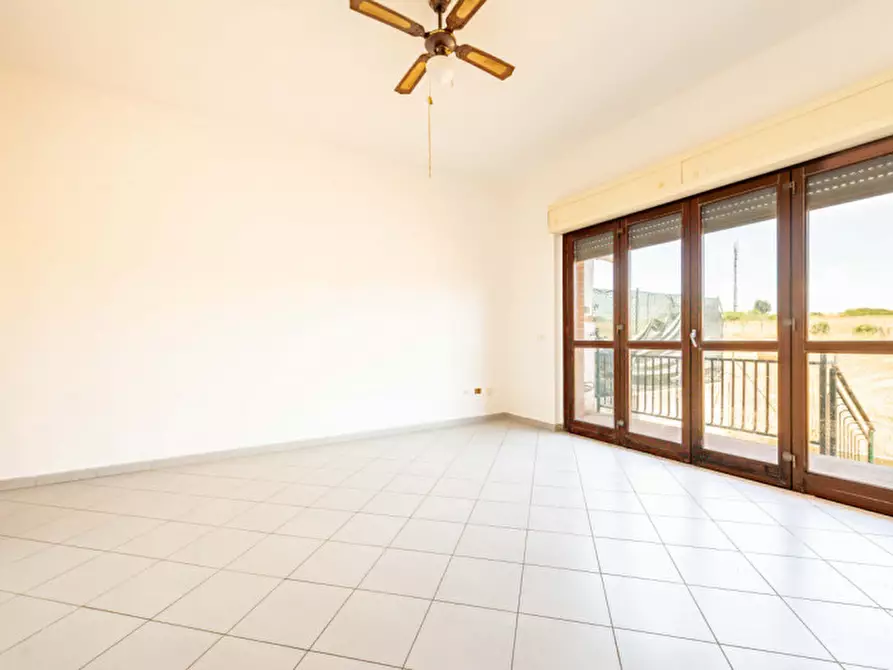 Immagine 5 di Villa in vendita  in Via Romagnano Sesia 51 a Roma