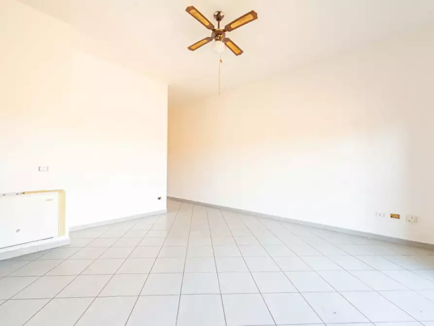 Immagine 10 di Villa in vendita  in Via Romagnano Sesia 51 a Roma