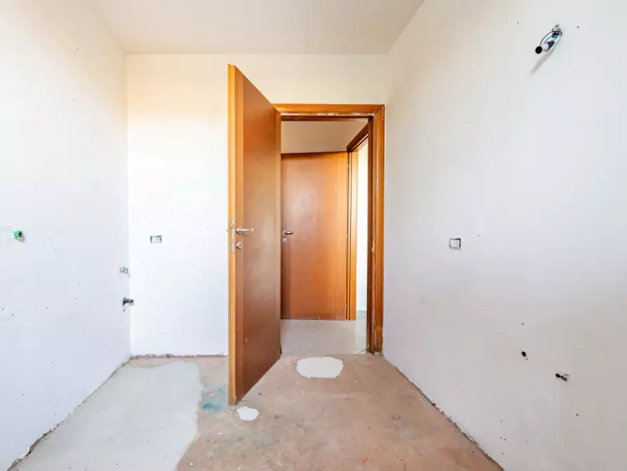 Immagine 27 di Villa in vendita  in Via Romagnano Sesia 51 a Roma
