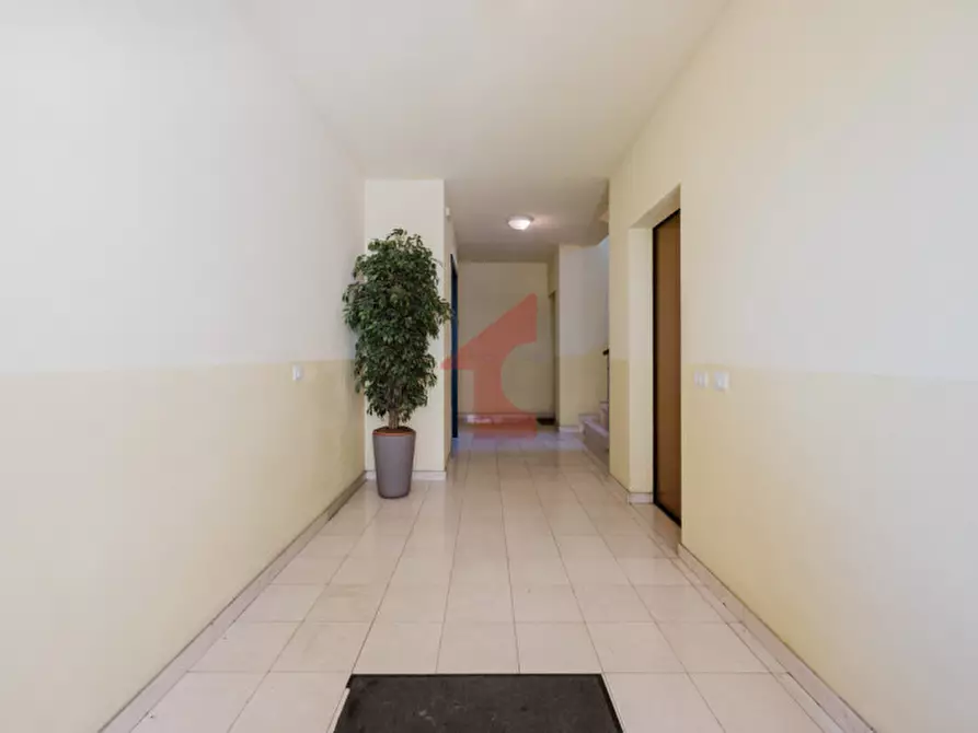 Immagine 2 di Appartamento in vendita  in STRADELLO ARNALDO SPAGNOLI, 4 a Parma