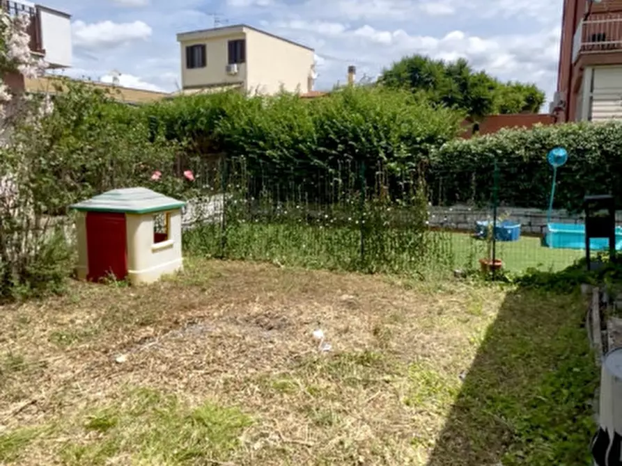 Immagine 9 di Appartamento in vendita  in Via Valerio Corvino 37 a Roma