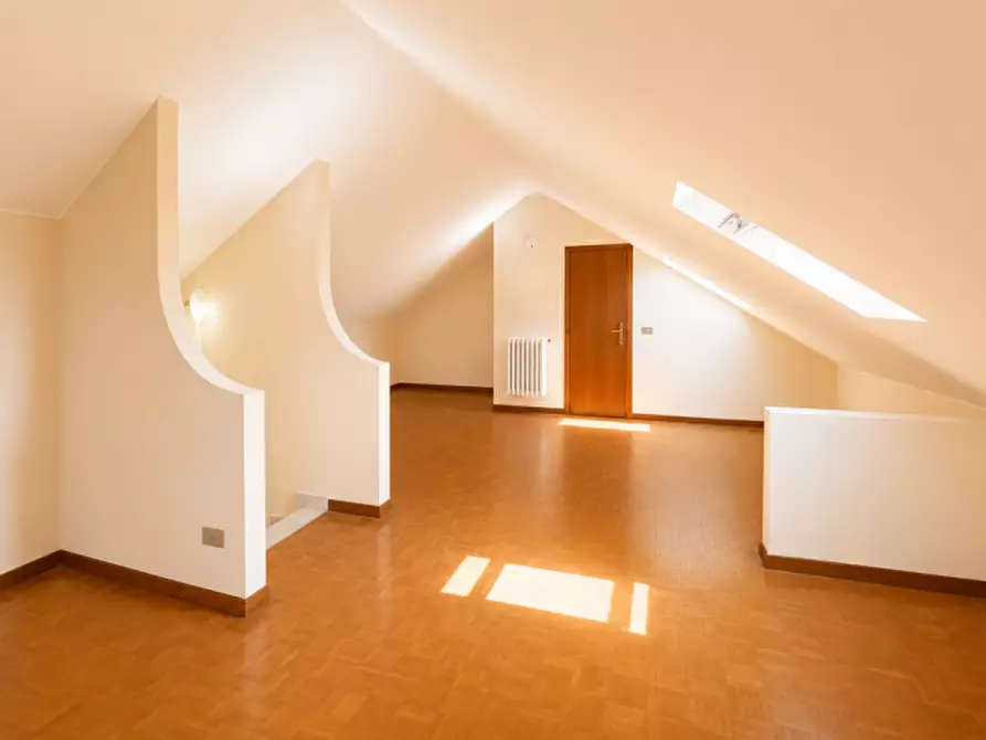 Immagine 31 di Villetta a schiera in vendita  in Via Lombardia 19 a Biassono