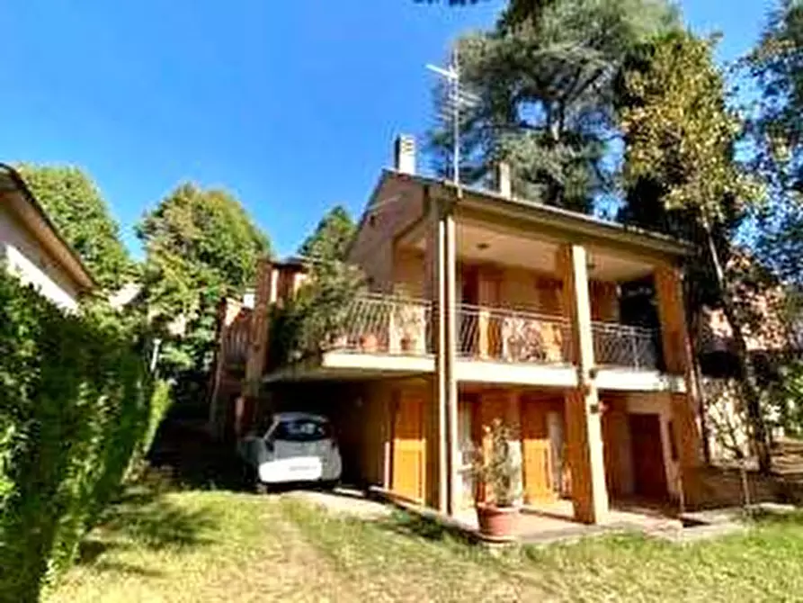 Immagine 1 di Villa in vendita  in Via Cassia 43 a Acquapendente