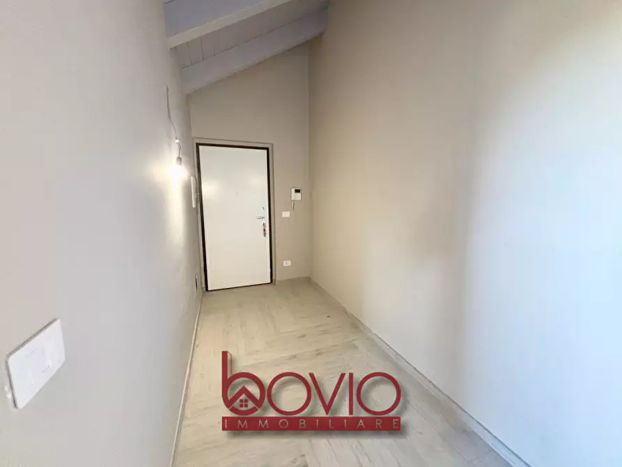 Immagine 11 di Appartamento in vendita  in Via Giacomo Matteotti a Settimo Torinese