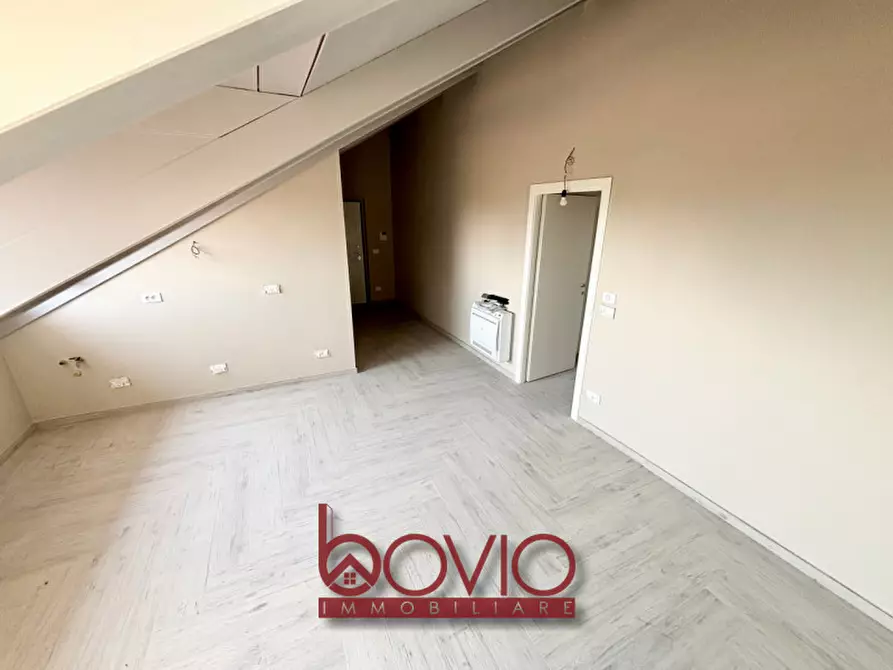 Immagine 19 di Appartamento in vendita  in Via Giacomo Matteotti a Settimo Torinese