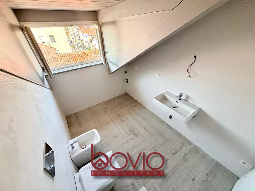 Immagine 43 di Appartamento in vendita  in Via Giacomo Matteotti a Settimo Torinese