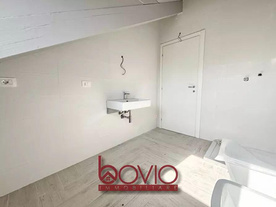 Immagine 47 di Appartamento in vendita  in Via Giacomo Matteotti a Settimo Torinese