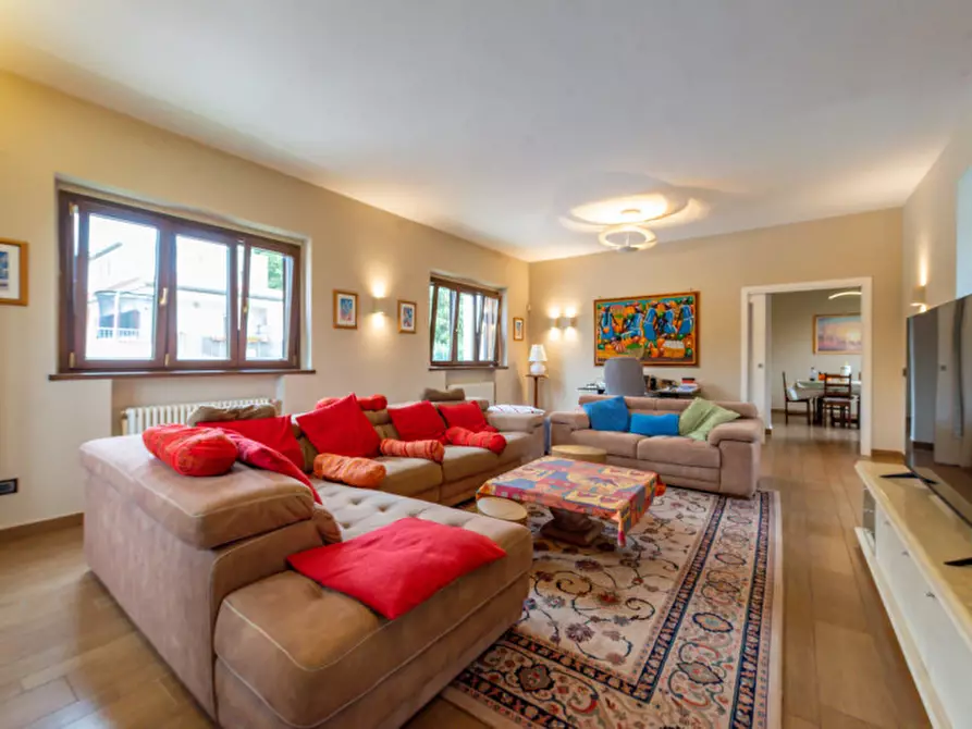 Immagine 11 di Villa in vendita  in Via della Castelluccia di San Paolo a Roma
