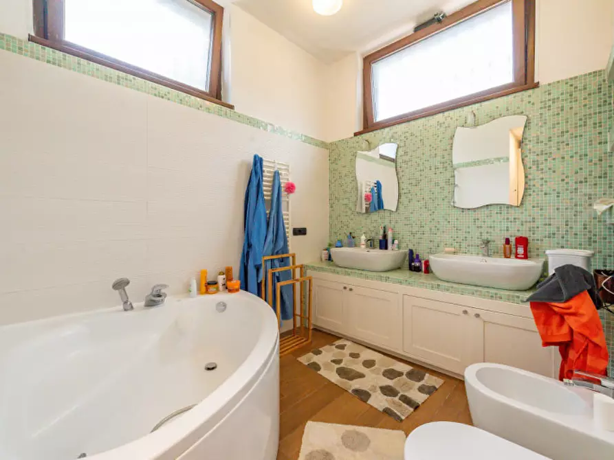 Immagine 19 di Villa in vendita  in Via della Castelluccia di San Paolo a Roma