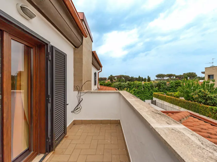 Immagine 26 di Villa in vendita  in Via della Castelluccia di San Paolo a Roma
