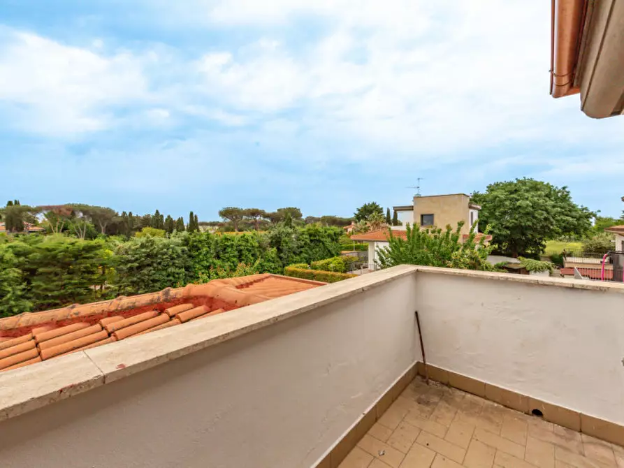 Immagine 29 di Villa in vendita  in Via della Castelluccia di San Paolo a Roma
