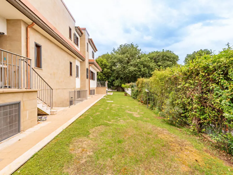 Immagine 34 di Villa in vendita  in Via della Castelluccia di San Paolo a Roma
