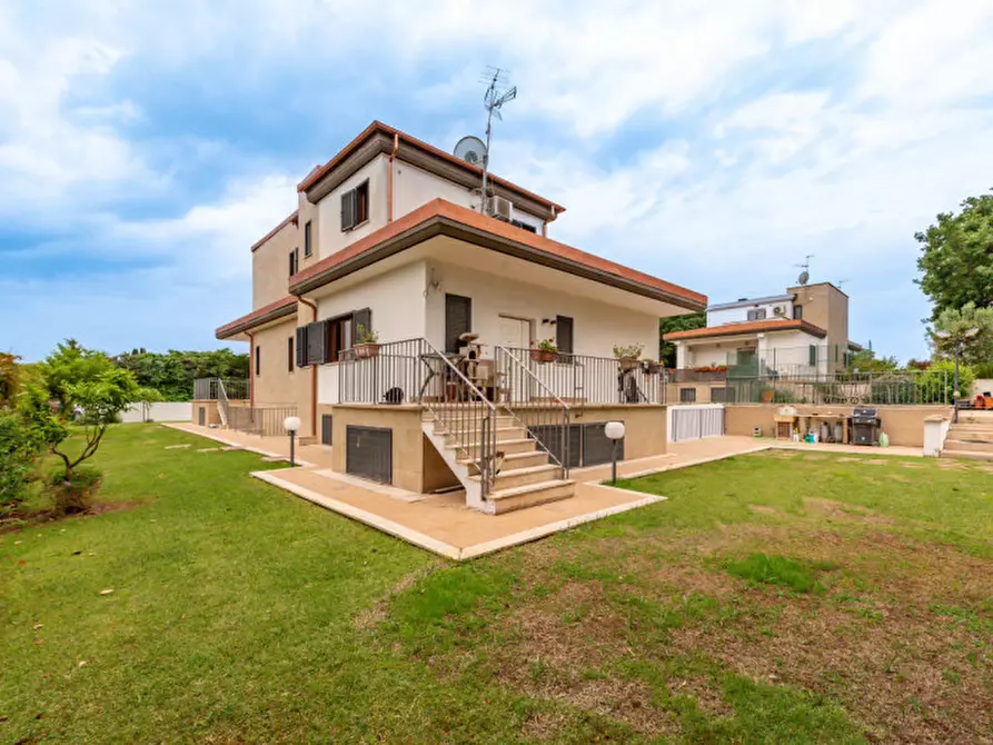 Immagine 37 di Villa in vendita  in Via della Castelluccia di San Paolo a Roma