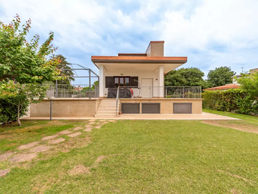 Immagine 40 di Villa in vendita  in Via della Castelluccia di San Paolo a Roma