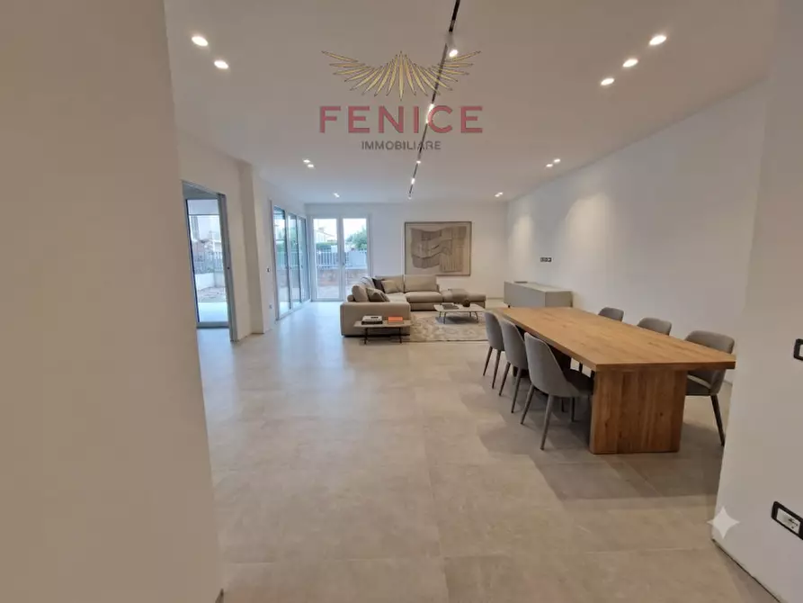 Immagine 1 di Appartamento in vendita  in Via Autieri d'Italia, a Giavera Del Montello