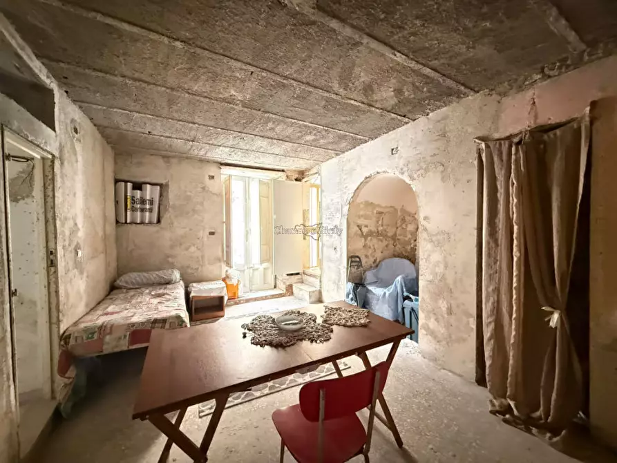 Immagine 17 di Casa indipendente in vendita  in Via Michele Amari a Ragusa