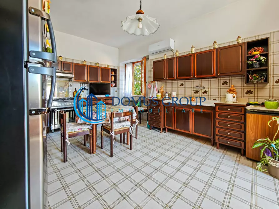 Immagine 2 di Villa in vendita  in Via del Casale Dantoni a Roma