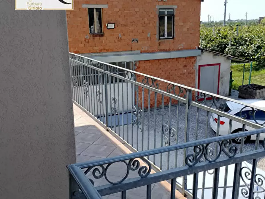 Immagine 12 di Casa bifamiliare in vendita  a Terrazzo
