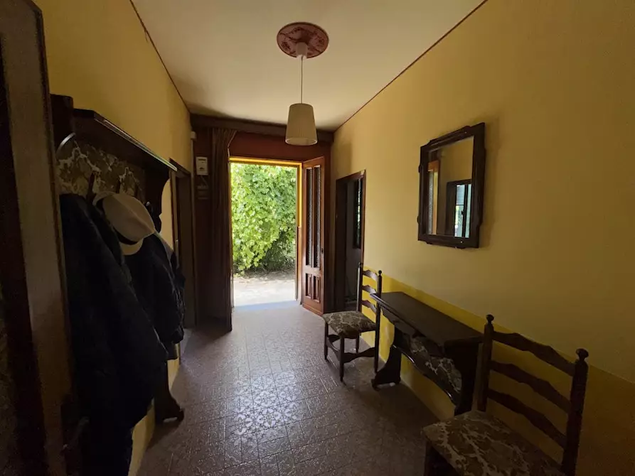Immagine 2 di Casa indipendente in vendita  a Campolongo Maggiore