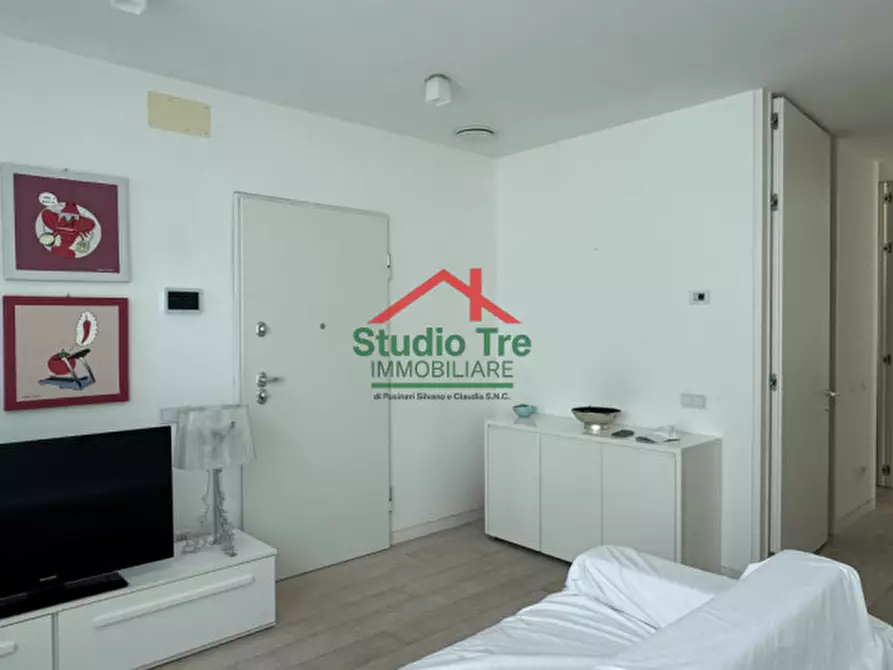 Immagine 8 di Appartamento in vendita  in Viale Oriente a Jesolo