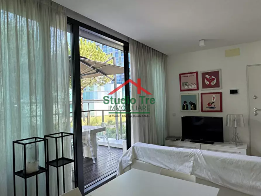 Immagine 9 di Appartamento in vendita  in Viale Oriente a Jesolo