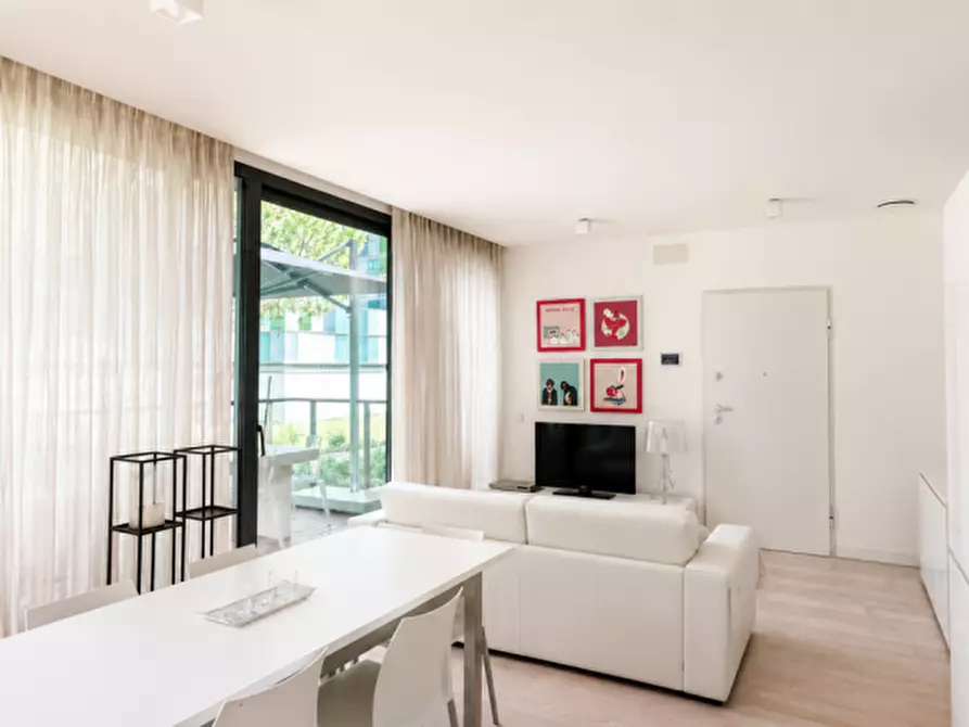 Immagine 11 di Appartamento in vendita  in Viale Oriente a Jesolo