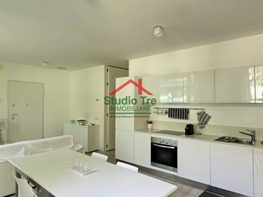 Immagine 12 di Appartamento in vendita  in Viale Oriente a Jesolo