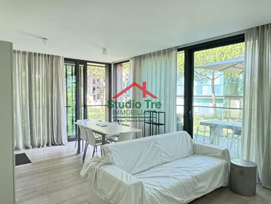 Immagine 13 di Appartamento in vendita  in Viale Oriente a Jesolo