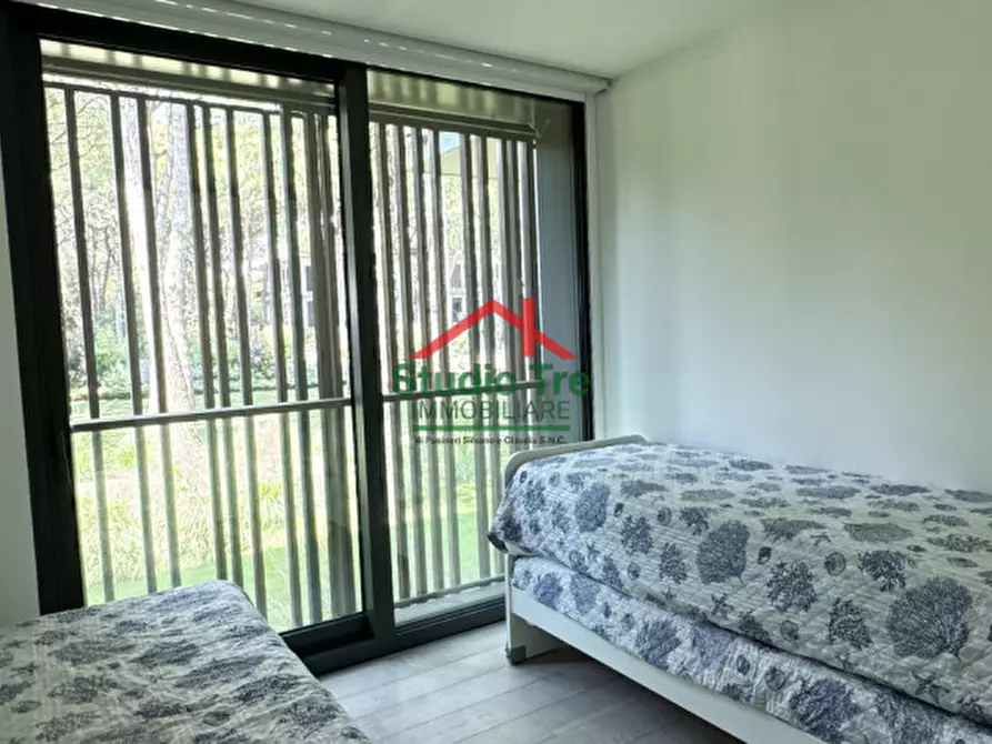 Immagine 21 di Appartamento in vendita  in Viale Oriente a Jesolo