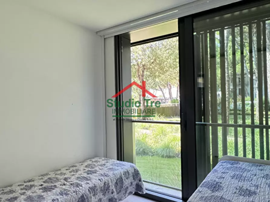 Immagine 22 di Appartamento in vendita  in Viale Oriente a Jesolo