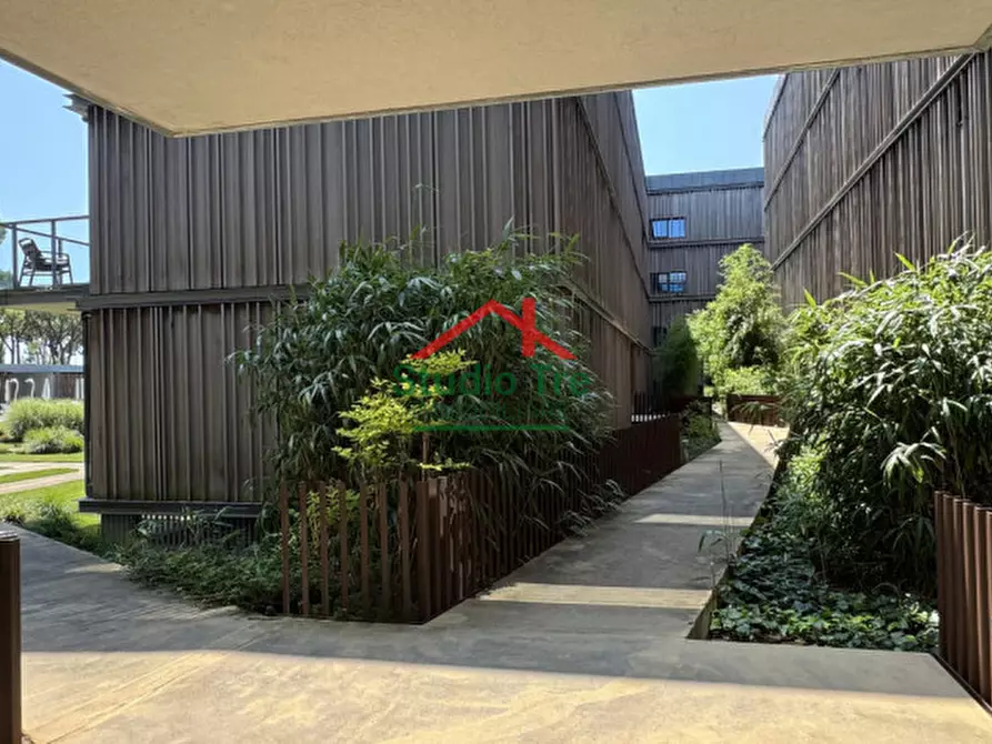 Immagine 37 di Appartamento in vendita  in Viale Oriente a Jesolo