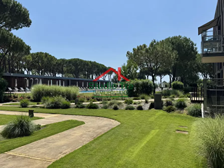Immagine 38 di Appartamento in vendita  in Viale Oriente a Jesolo