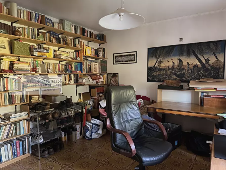 Immagine 15 di Casa bifamiliare in vendita  a Paese