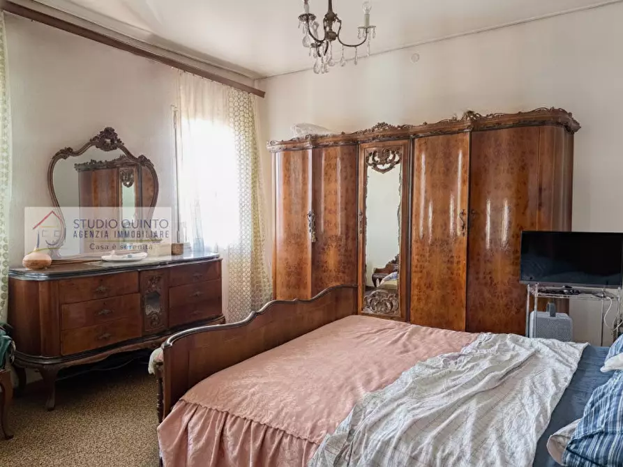 Immagine 25 di Casa bifamiliare in vendita  a Paese