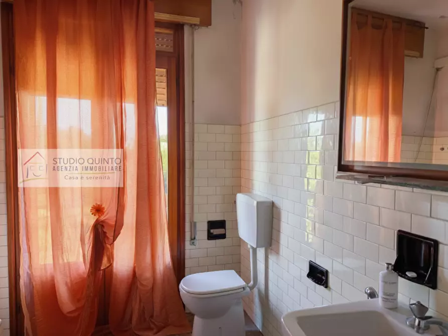 Immagine 27 di Casa bifamiliare in vendita  a Paese