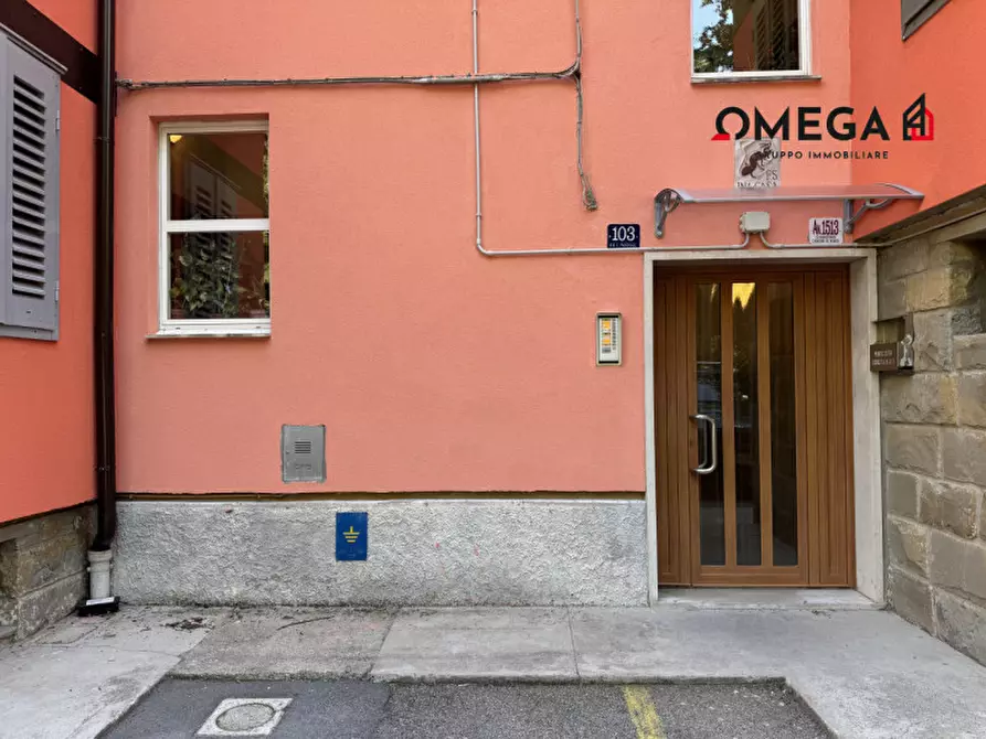 Immagine 3 di Appartamento in vendita  in Via San Pasquale 103 a Trieste