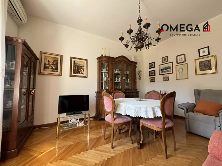 Immagine 12 di Appartamento in vendita  in Via San Pasquale 103 a Trieste