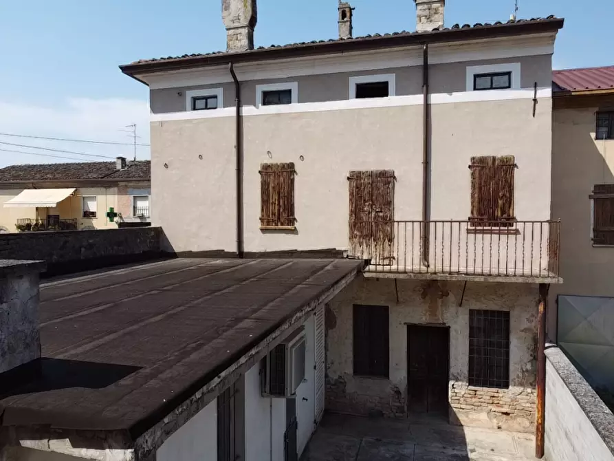 Immagine 8 di Casa indipendente in vendita  in piazza feltrinelli a Remedello