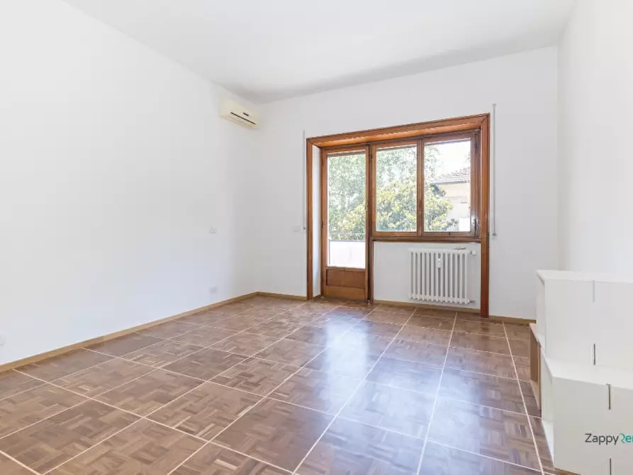 Immagine 11 di Appartamento in affitto  in Via Muggia, 33 a Roma