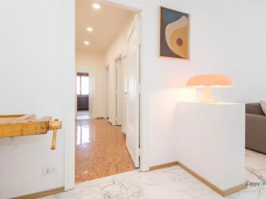 Immagine 12 di Appartamento in affitto  in Via Muggia, 33 a Roma