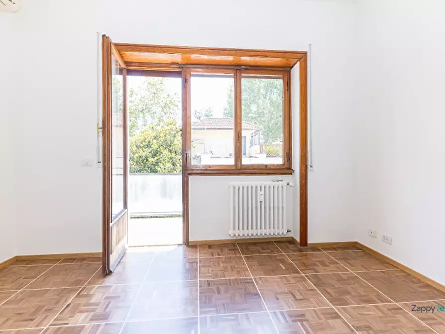 Immagine 27 di Appartamento in affitto  in Via Muggia, 33 a Roma